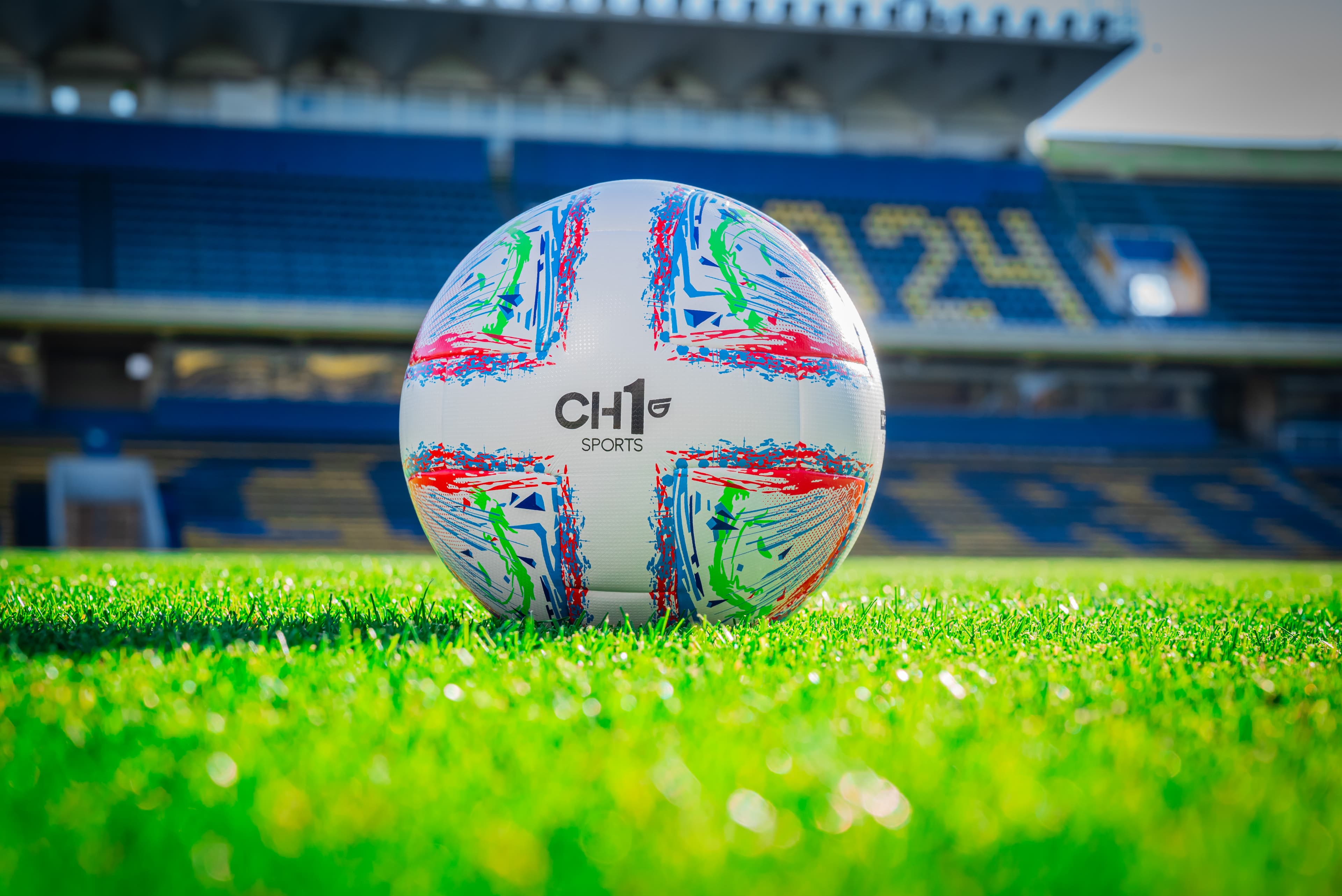 Pelota de Fútbol N°4 de Entrenamiento Híbrida SPICA CH1 – Microfibra PU Termosellada