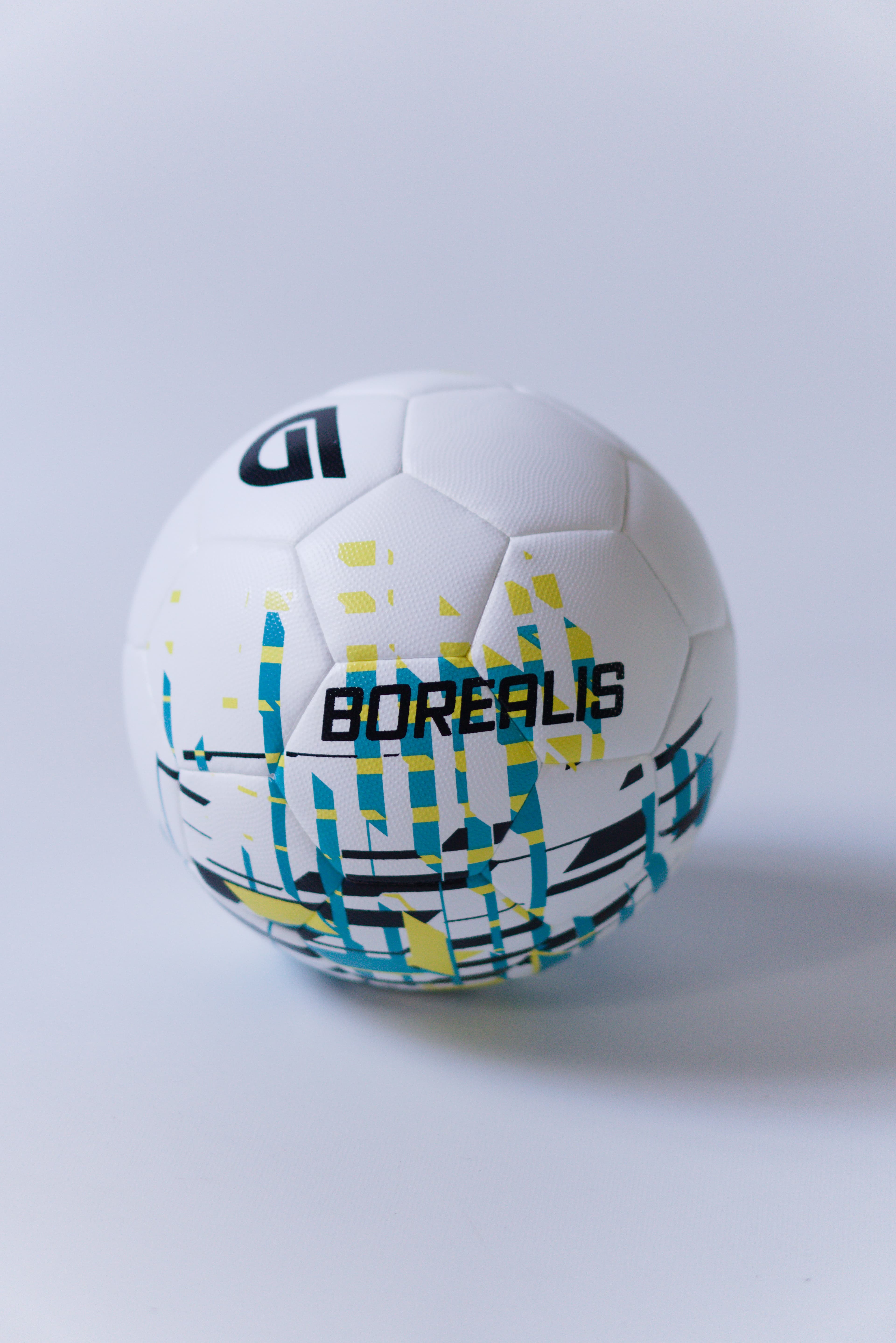 Pelota de Fútbol N°5 Profesional Borealis+ CH1 Sports – Híbrida Pro